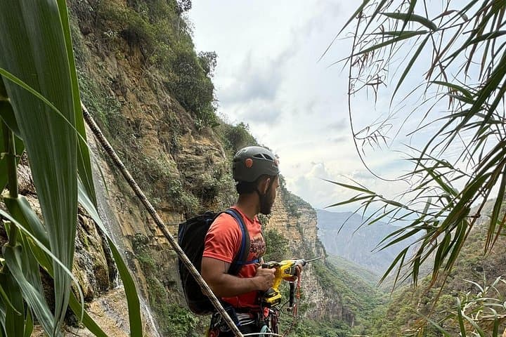 Rappel the 190m Manchego Waterfall Near Barichara — A Full-Day Adventure photo 3