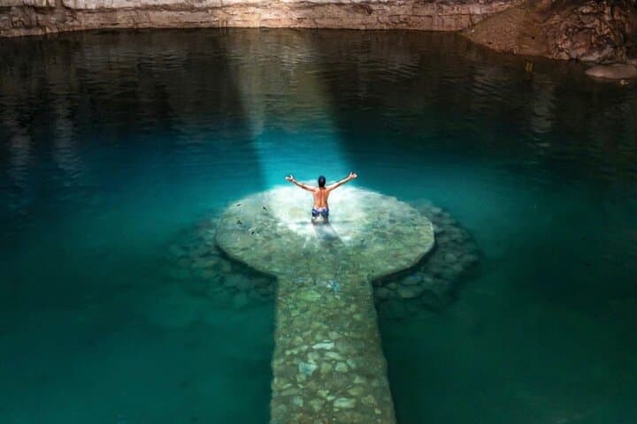 Chichén Itzá, Cenote Suytun & Ik Kil: Full-Day Mayan Ruins and Cenote Swim photo 3
