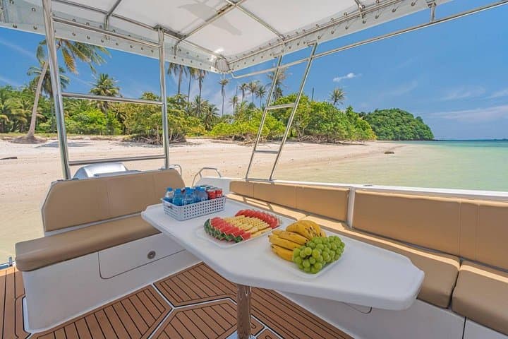 Private Phi Phi Islands Speedboat Adventure — Maya Bay, Pileh Lagoon & Bamboo Island Snorkel