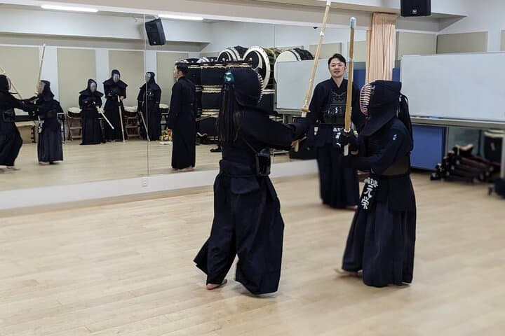 Nagoya Samurai Kendo Workshop: 2-Hour Hands-On Swordsmanship Experience photo 6