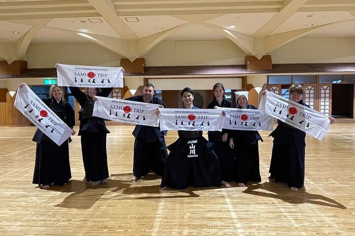 Okinawa Kendo & Samurai Experience: 2-Hour Dojo Session in Naha photo 4