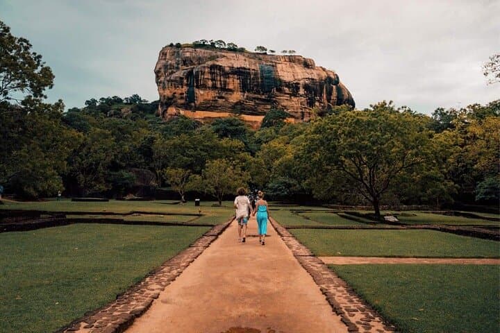 5-Day Private Sri Lanka Highlights Tour: Sigiriya, Kandy, Bentota & Wildlife photo 4