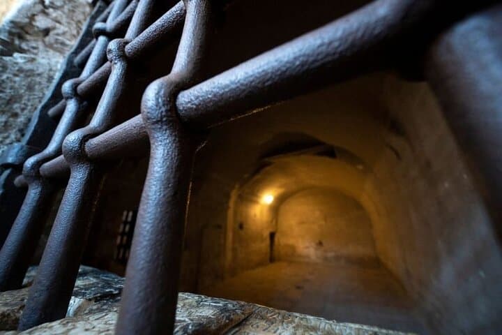Doge's Palace & Casanova Prison Guided Tour — Skip-the-Line Venice Experience