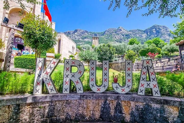 Kruja Day Tour: Skanderbeg Castle, Old Bazaar & Shkopeti Lake