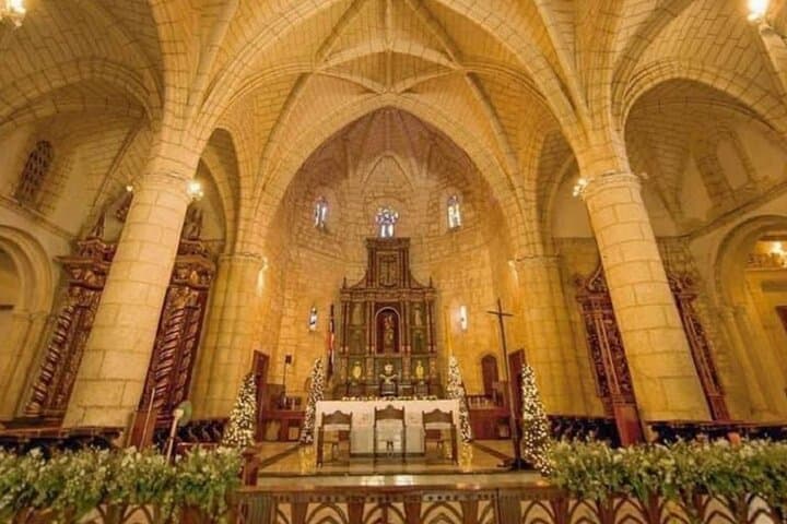 Santo Domingo Day Trip from Punta Cana: Colonial Zone, Los Tres Ojos & Local Lunch photo 2