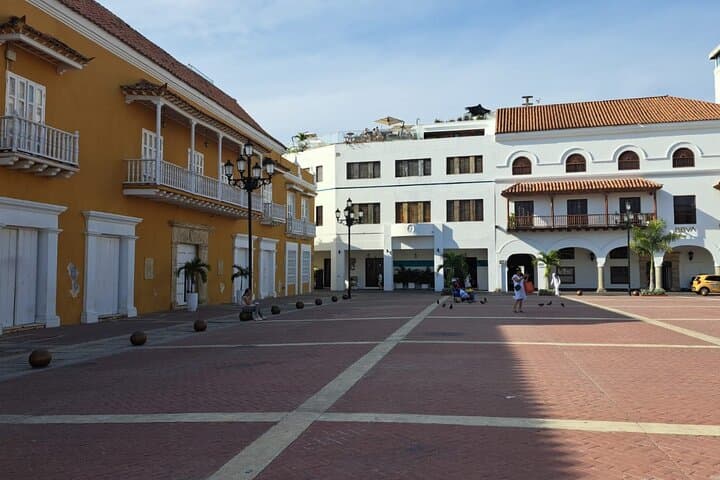Walking the Walled City: Cartagena Historic Tour in Small Groups photo 4