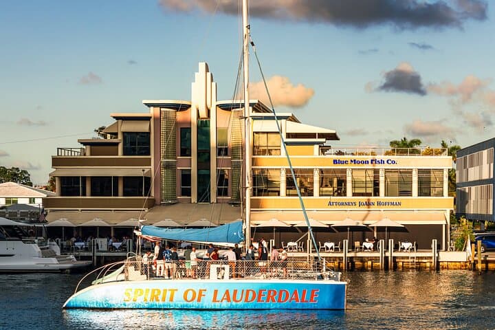 Sunset Catamaran Cruise Fort Lauderdale: Champagne Sail Past Millionaires Row photo 6