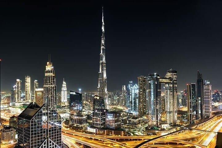Private Dubai by Night Tour with Dinner: Layover City Highlights photo 2