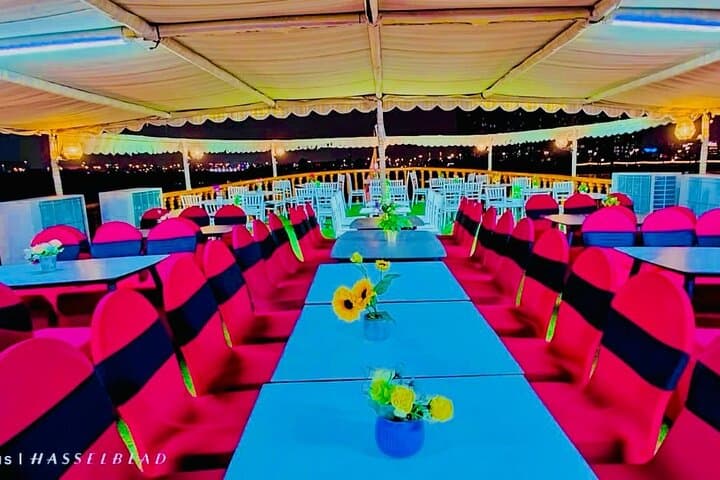 Dubai Luxury Canal Dinner Cruise: Nighttime Buffet, Live Shows & Canal Views photo 3