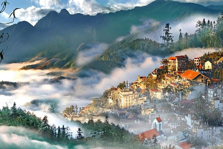 2-Day Sapa Homestay Trek: Majestic Valleys, Hoang Lien Son & Local Life photo 4