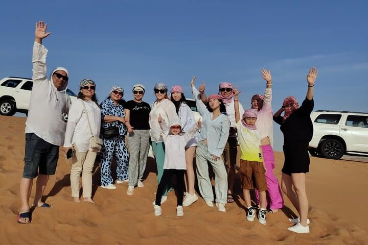 Dubai Desert Safari: Quad Bike Adventure with VIP BBQ Dinner
