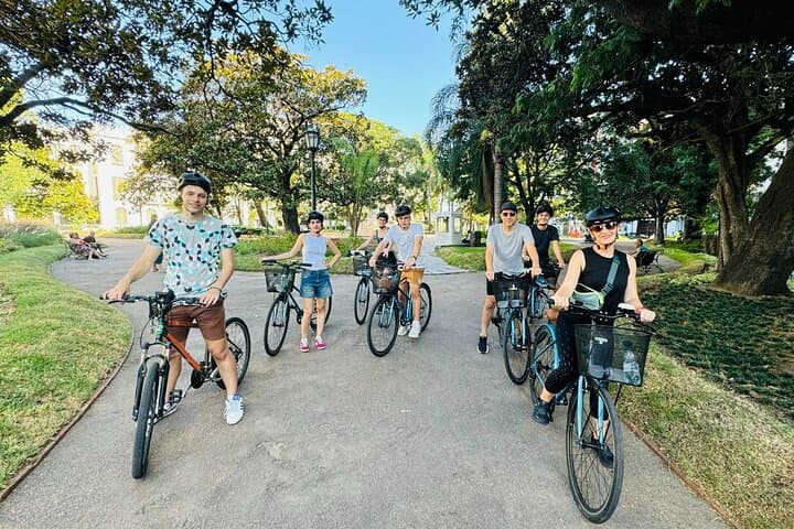 Montevideo Bike and E‑Bike Tour with Picnic along the Rambla photo 6