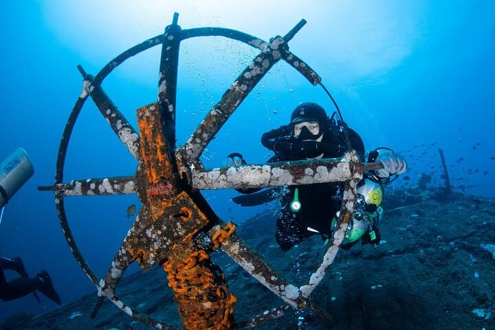 Tulamben Nitrox & Deep Diving: Liberty, Drop-Off and Boga Wrecks