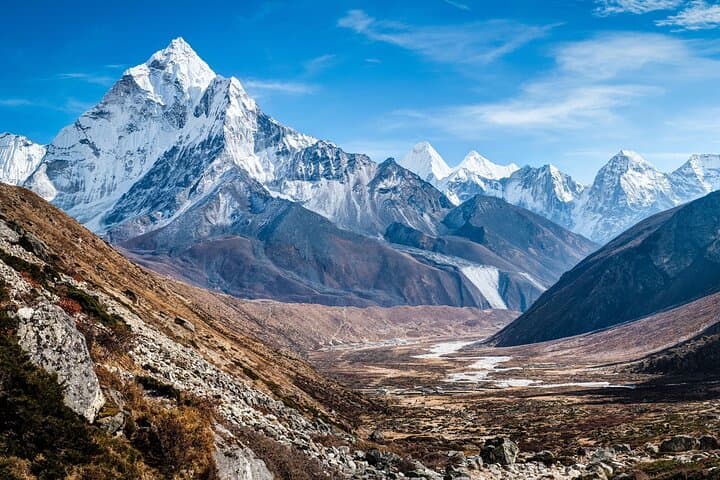 Luxury Everest Base Camp Trek: 15-Day Lodge Trek to Kala Patthar & Everest Base Camp photo 2