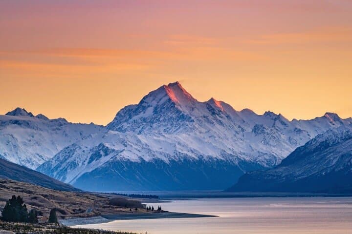 Aoraki & Lake Tekapo Day Trip from Christchurch: Hooker Valley Highlights