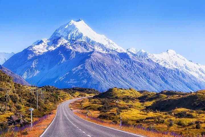 Aoraki & Lake Tekapo Day Trip from Christchurch: Hooker Valley Highlights photo 2