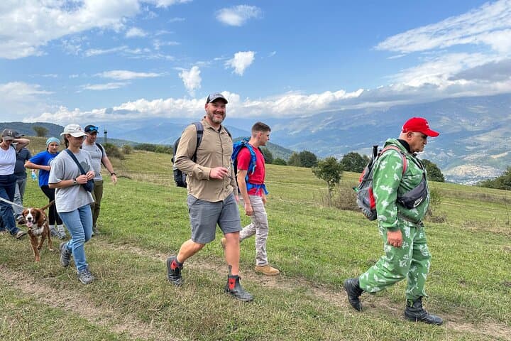Hike Parz Lake to Goshavank: Dilijan National Park & Sevanavank Day Trip