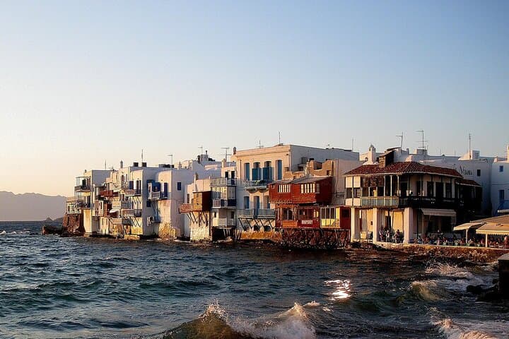 5-Day Cyclades Island Hopping: Mykonos, Paros, Naxos & Santorini photo 4