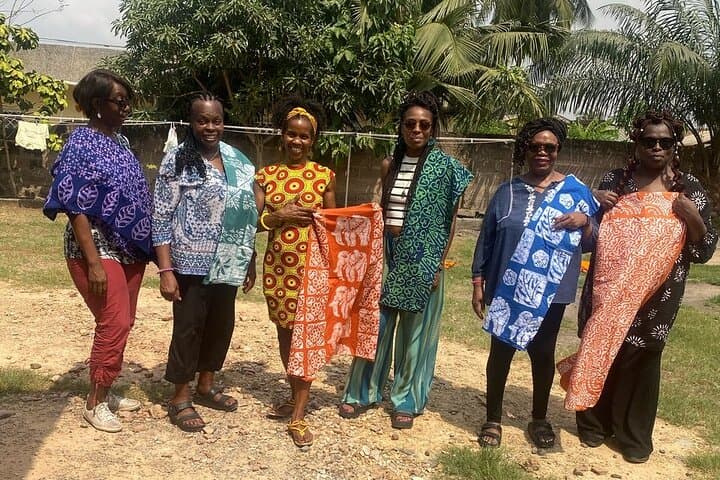 Hands-On Batik & Kente Weaving with Accra Art Center Market Experience