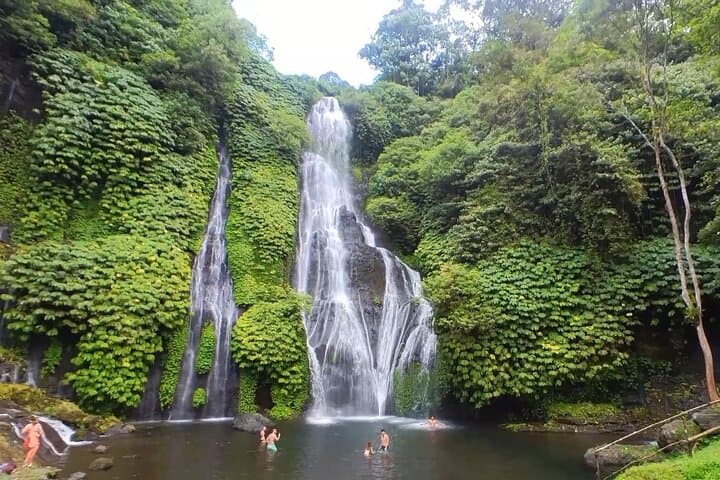Banyumala Twin Waterfall to Tanah Lot: Full-Day Bali Tour with Ulun Danu & Jatiluwih photo 1