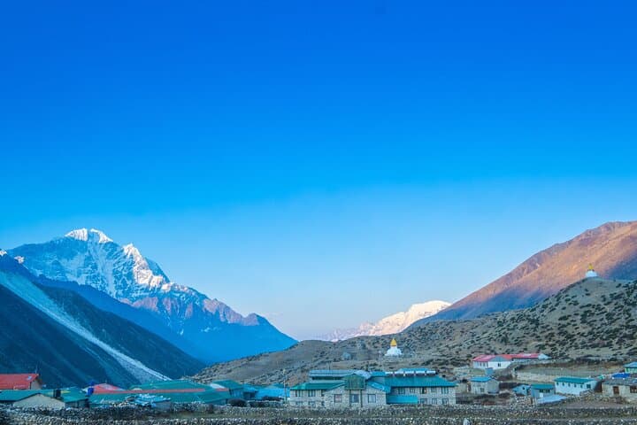Luxury Everest Base Camp Trek: 15-Day Lodge Trek to Kala Patthar & Everest Base Camp photo 4
