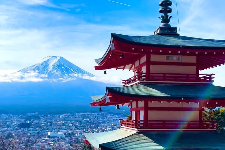 Mount Fuji Adventure Tour from Tokyo: Lakes, Caves & Forest Trails
