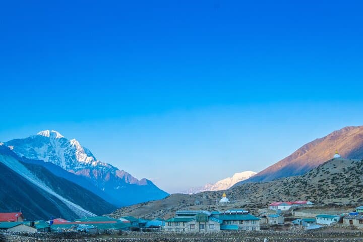 Everest Base Camp Heli Return Trek: 12-Day Everest Trek with Helicopter Exit photo 2