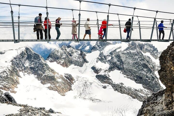 Day Trip to Mt Titlis & Interlaken from Zurich: Private Car, Rotating Cable Car & Glacier Walk photo 6
