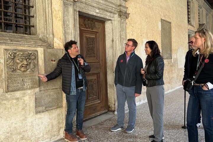 Venice Highlights: 2-Day St. Mark's, Doge's Palace, Murano & Gondola Tour photo 3