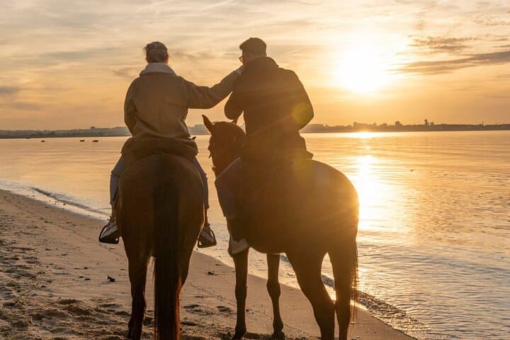 Private Sunset Horseback Ride on Costa da Caparica Beach (Por do Sol)