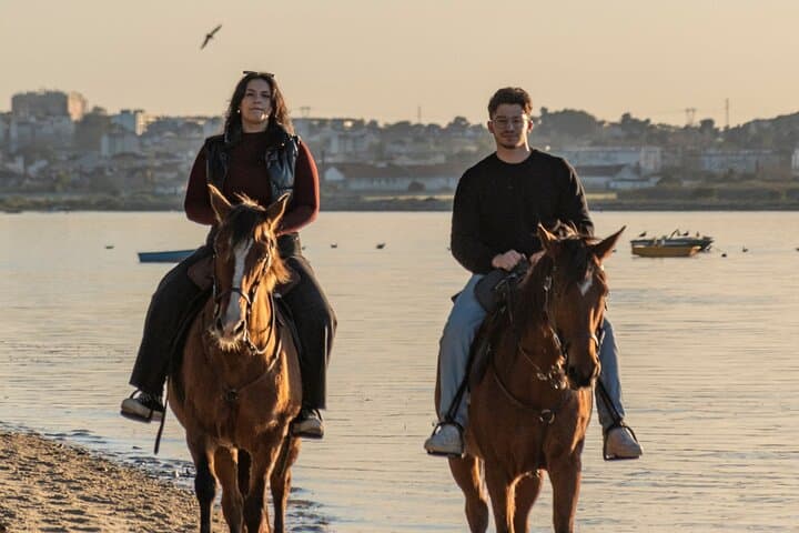 Private Sunset Horseback Ride on Costa da Caparica Beach (Por do Sol) photo 4
