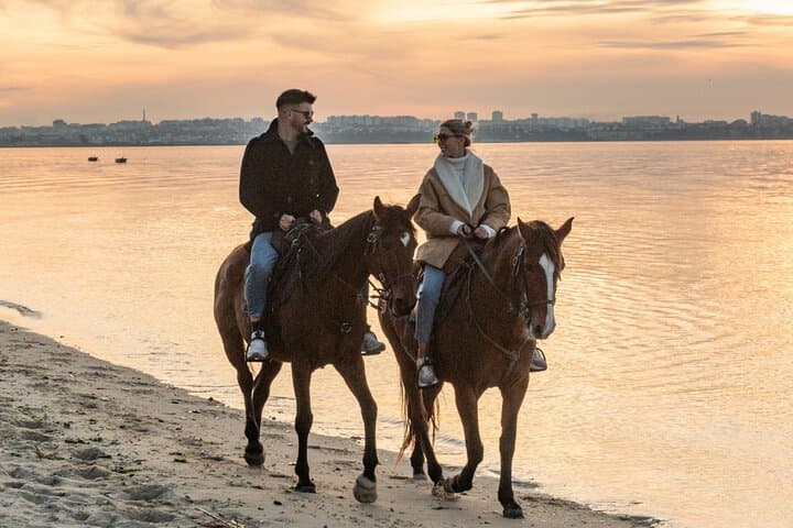 Private Sunset Horseback Ride on Costa da Caparica Beach (Por do Sol) photo 5