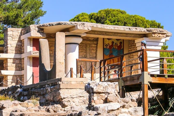 Knossos Palace and Custom Crete Adventure: Private Tour from Heraklion photo 3