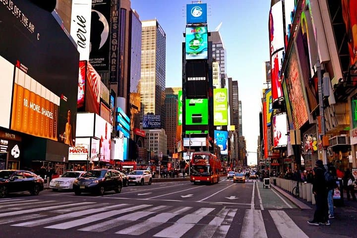 Times Square to Newark Liberty (EWR): Private Transfer from Midtown Manhattan photo 5