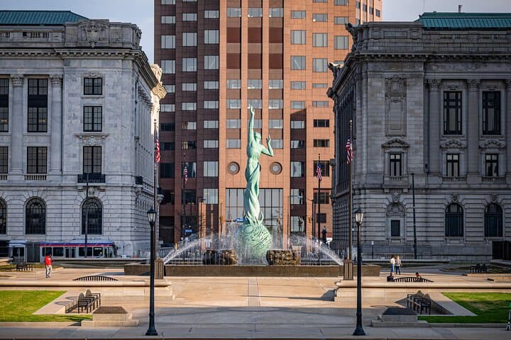 Cleveland Scavenger Hunt: Self-Guided Downtown Walking Tour photo 4