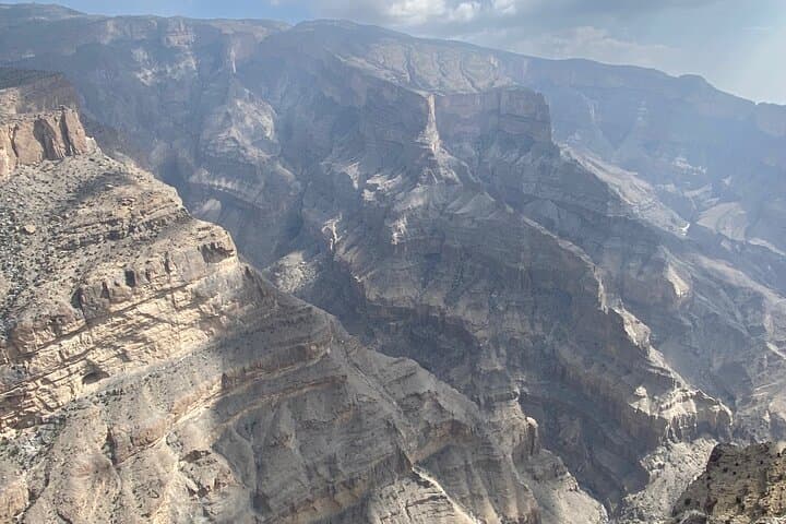 Drive to Jabal Shams: A 4x4 Day Trip to Oman’s Grand Canyon from Muscat