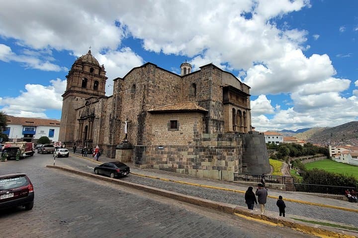 Private Traditional Cusco City Tour: Sacsayhuamán, Qorikancha & Inca Sites