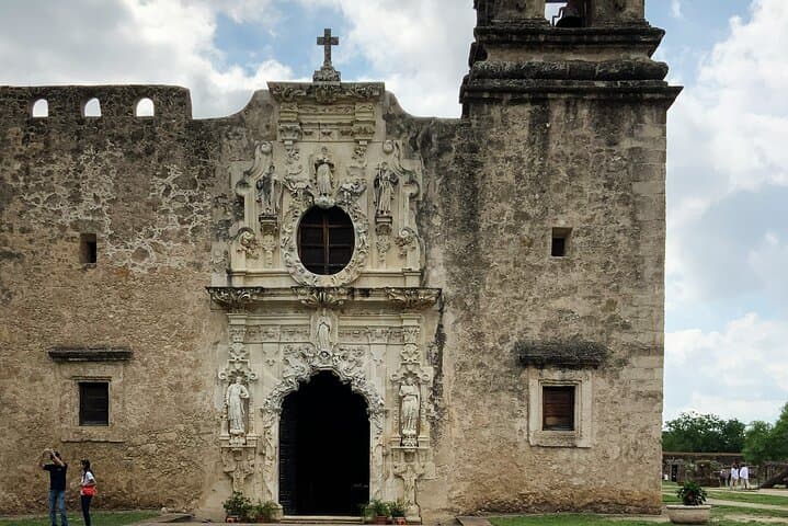 San Antonio Half-Day UNESCO Colonial Missions Driving Tour — Guided Cultural Experience