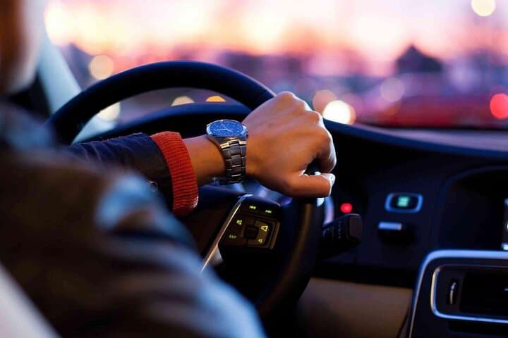 Dubai Full-Day Private Car & Driver Hire — Flexible Luxury Transport for Sightseeing