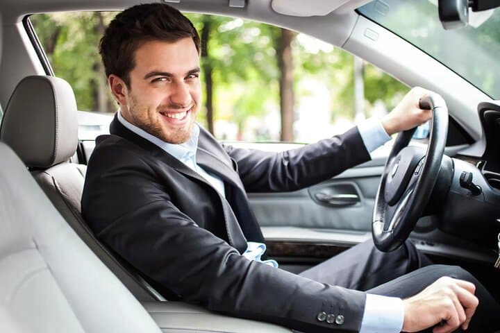 Dubai Full-Day Private Car & Driver Hire — Flexible Luxury Transport for Sightseeing photo 6