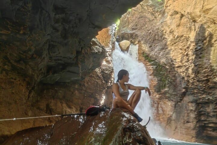 Leona’s Escape: Waterfall Hike, River Tubing & Volcanic Hot Springs near Playa Flamingo
