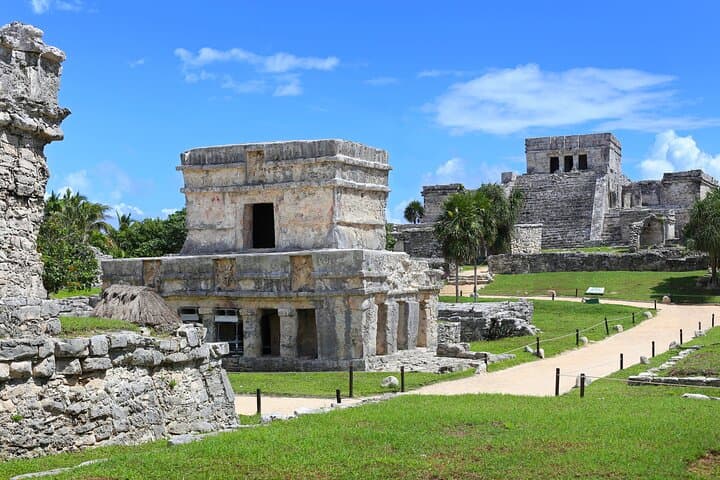 Explore Tulum Ruins and Río Secreto: Tulum Archaeological Site and Underground River Tour photo 5
