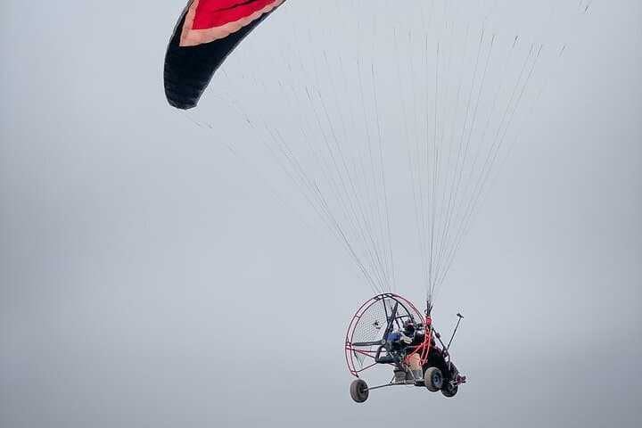 Paragliding Costa Verde Lima — Paratrike Flight over Miraflores & the Pacific photo 4