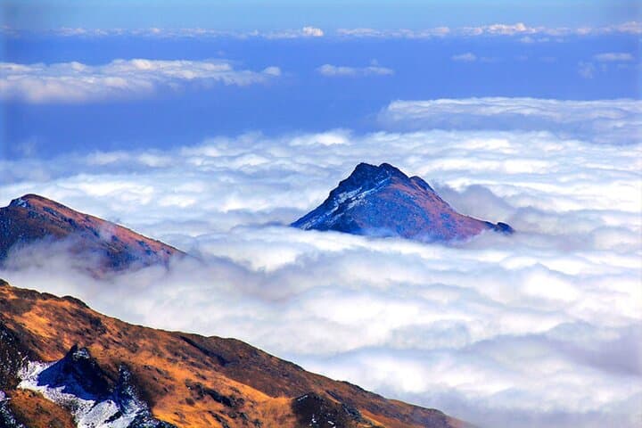 Sunrise on Jiaozi Snow Mountain: Private Day Hike from Kunming photo 2