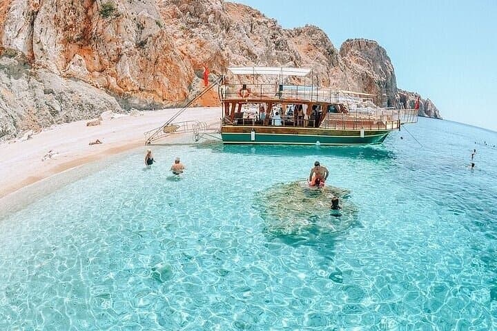 Turquoise Bays of Adrasan: Full-Day Boat Tour with Lunch