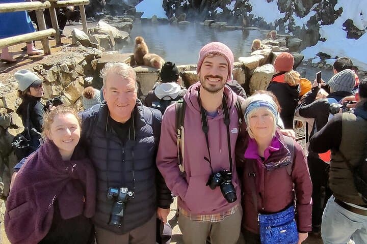 Winter Snow Monkey Viewing and Obuse Cultural Day Trip from Nagano