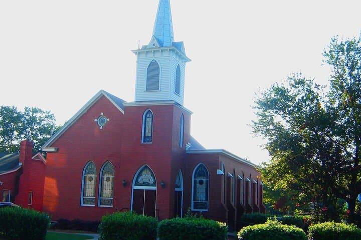 Chapel Hill Historic Churches Walking Tour: Architecture & Local Stories photo 3