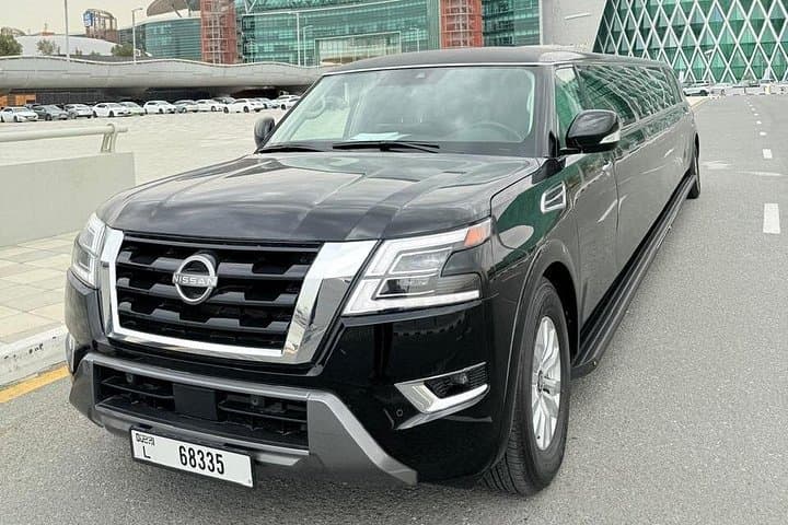 Arrive Like a VIP: Stretch Limousine Transfers from Dubai Airport