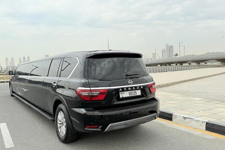 Arrive Like a VIP: Stretch Limousine Transfers from Dubai Airport photo 3