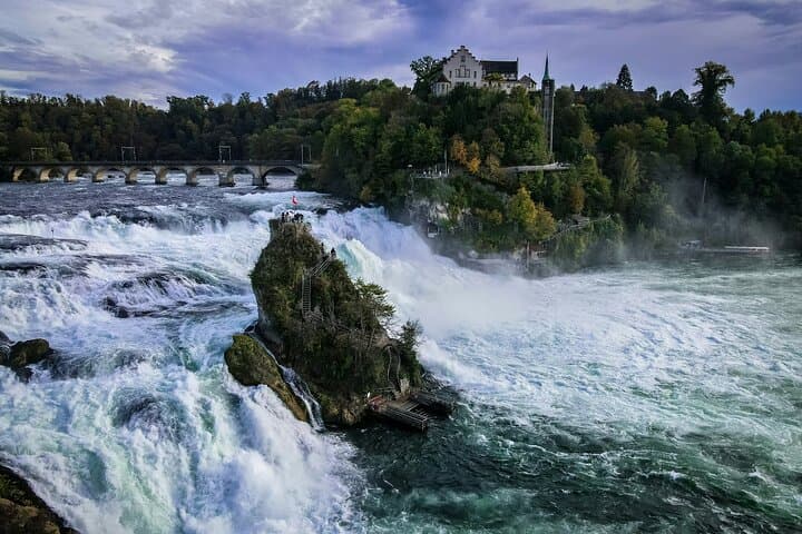 Rhine Falls and Stein am Rhein: Half-Day from Zurich — Waterfalls, Frescoes & Easy Exploration photo 3